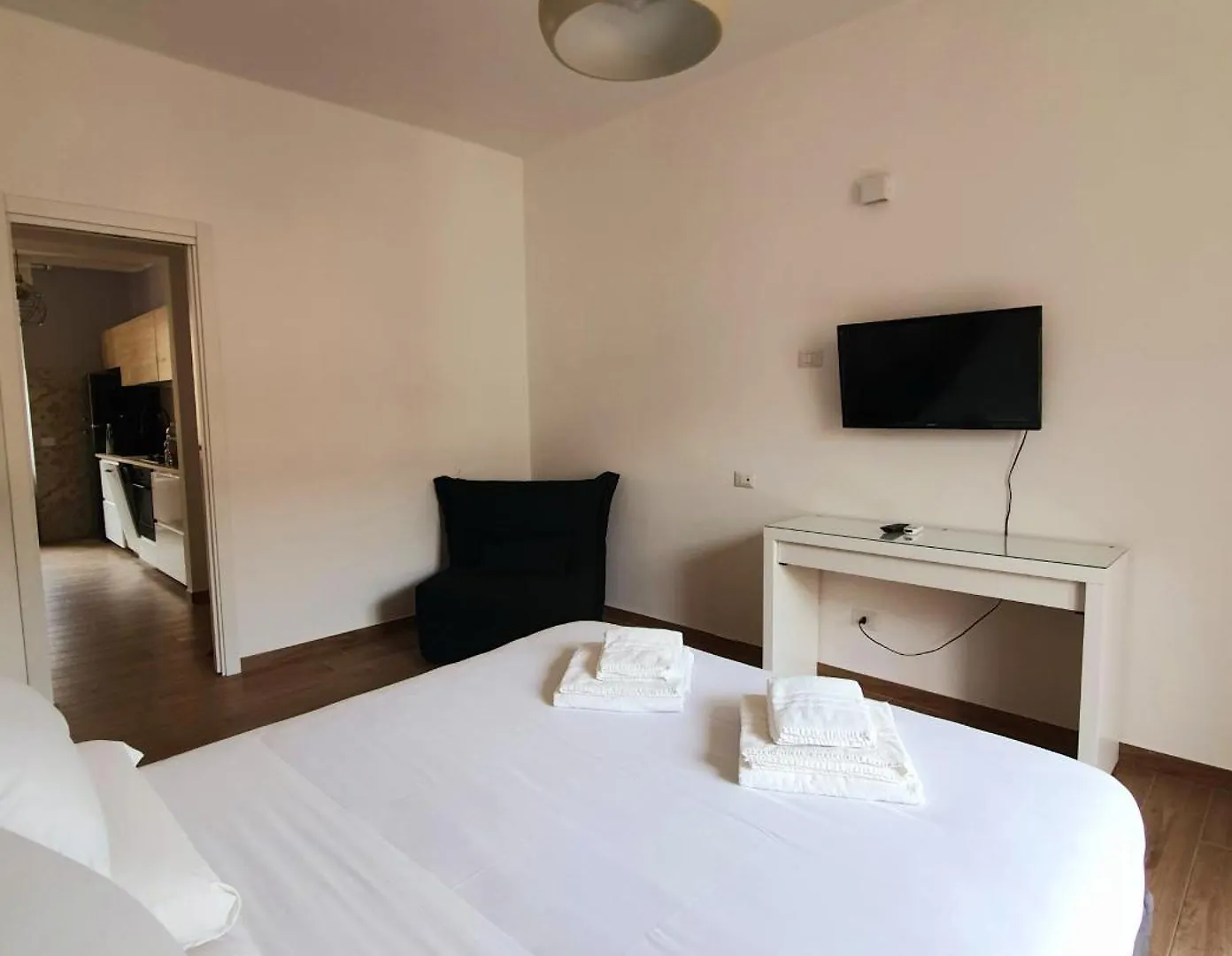 Cave Apartment Rome 0*,