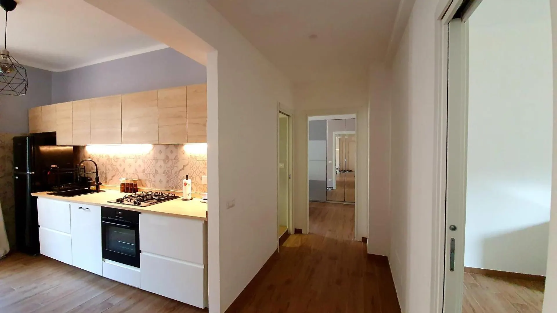 Cave Apartment Rome 0*,  Italy