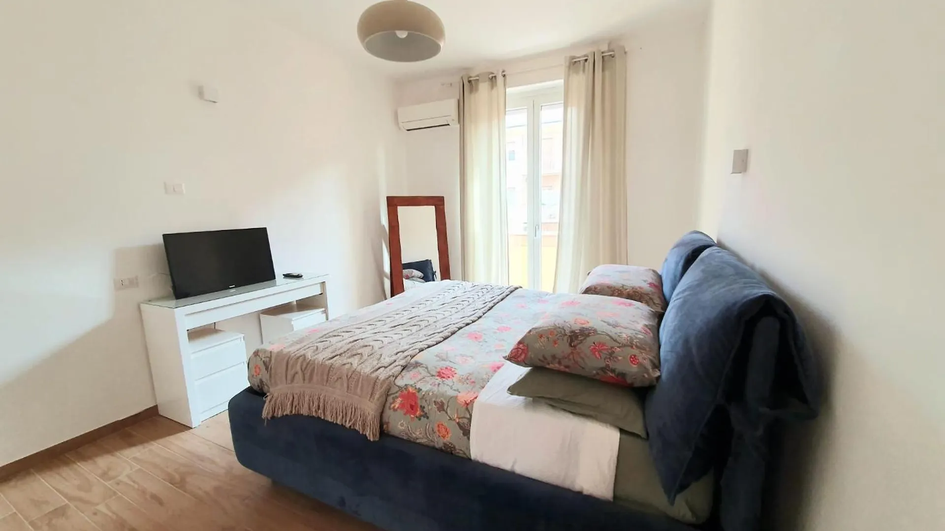 Cave Apartment Rome Italy