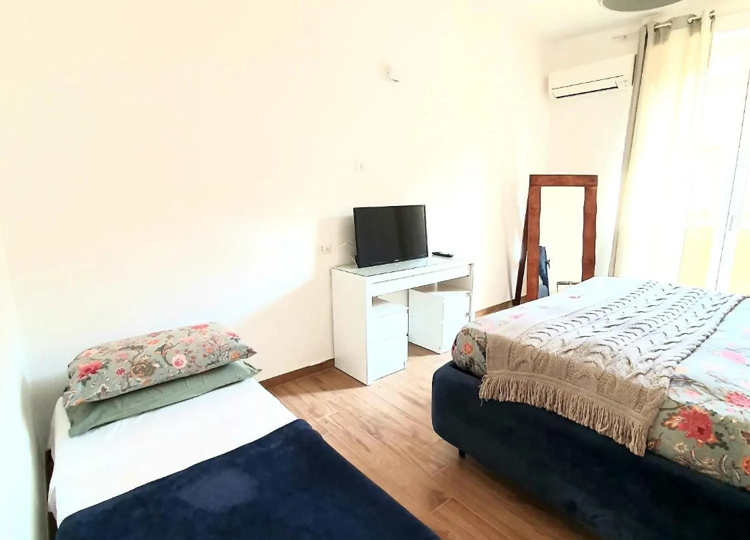 Cave Apartment Rome