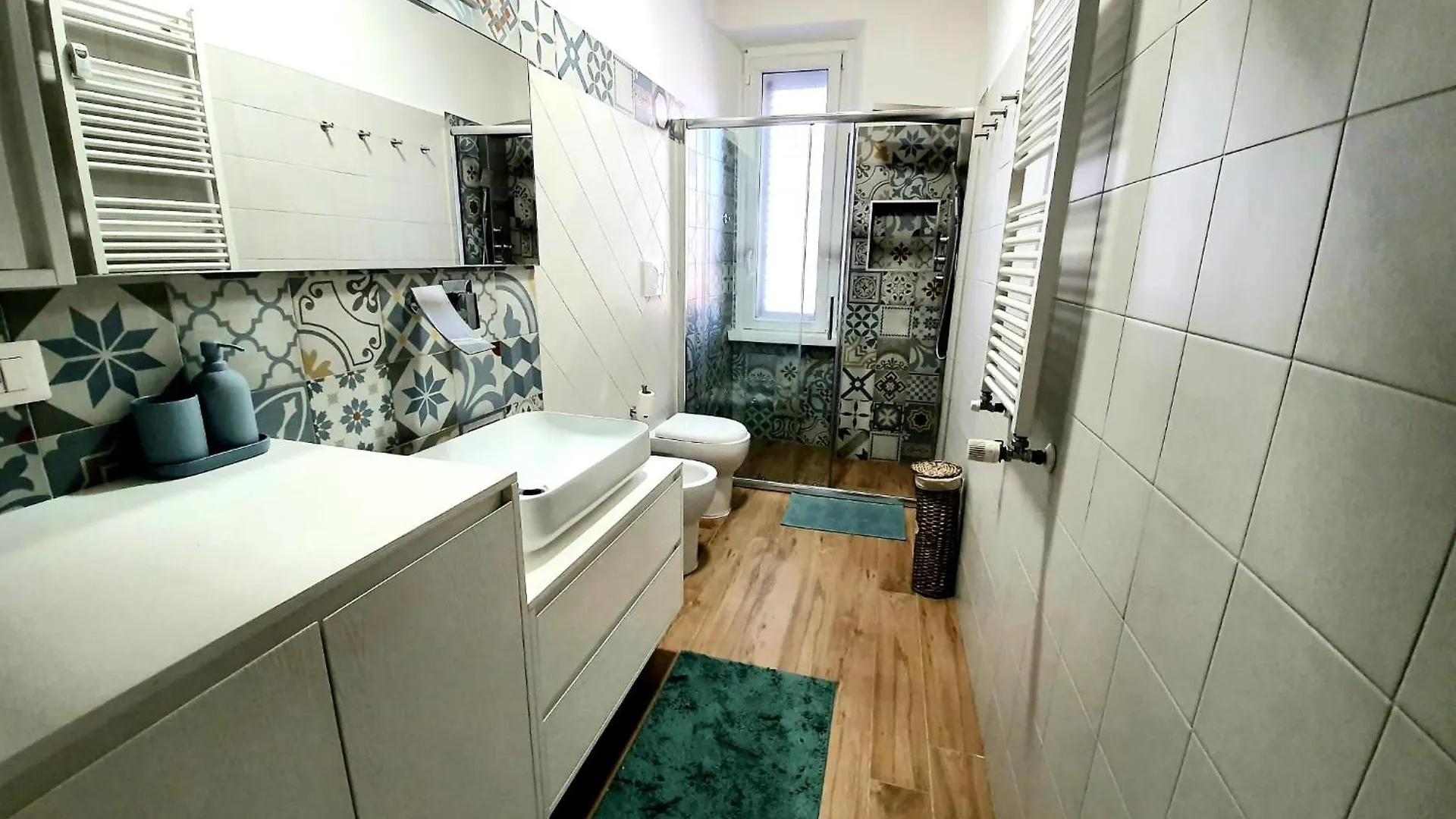 Cave Apartment Rome 0*,  Italy